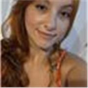 Professora de Português formada em Letras e Pedagogia com foco em preparação para concurso