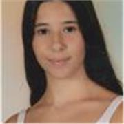 Soy una chica muy responsable y trabajadora, con nivel alto de inglés y ganas de enseñar.