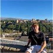 Estudiante de Grado de Analítica de Datos, soy responsable y enérgico. Clases para Primaria o primeros cursos de la ESO