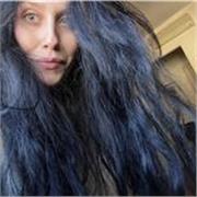 Sono una ragazza intraprendente con la voglia di sostenere bambini e bambine nel loro percorso educativo e formativo da remoto.