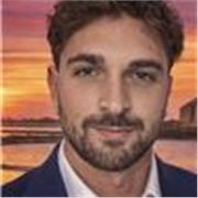 Offro lezioni e ripetizioni personalizzate per bambini e ragazzi, con l’obiettivo di aiutarli a migliorare il loro rendimento.