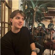 Profesor de holandés en Valencia, experiencia internacional, clases particulares adaptadas a tu nivel y objetivos.