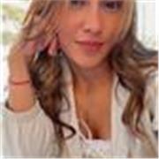 Profesora de apoyo escolar especializado en clases para niños de forma presencial u online