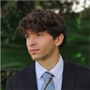 Profesor de las asignaturas: matemáticas, lengua, inglés, historia, filosofía, física, química y biología.