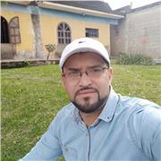 Ingeniero de sistemas ofrce clases a aquellas personas que desean incursiónar en el área de base de datos