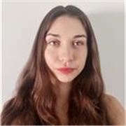 Studentessa universitaria impartisce lezioni di fisica (matematica o chimica) per studenti di liceo/istituti tecnici/professionali