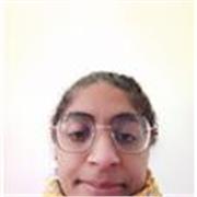 Enseignante depuis 10 ans auprès de jeunes âgés de 3 à 18 ans, dys, et de personnes allophones. 
Auto-entrepreneur. 