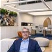 profesor de administración pedagógico y con experiencia comprobada