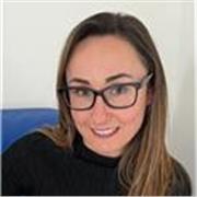 Profesora titulada en Pedagogía Terapéutica, Educación Infantil y Primaria y Audición y Lenguaje.Experiencia en centros educativos