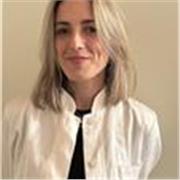 Docente di chimica e farmacista specializzata in farmacovigilanza 