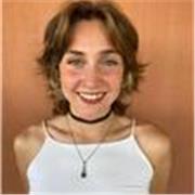 Laureata in lettere moderne (triennale) e Laureanda in Filologia Moderna (magistrale) offre lezioni a studenti di tutte le età