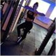 Profesora de fitness y entrenadora personal y musculación 