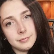 Laureata in filosofia, si offre per lezioni, aiuto compiti e accompagnamento allo studio in tutte le materie umanistiche. Abito a Lecco