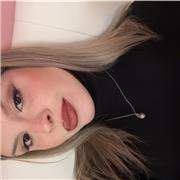 Madre lingua impartisce lezioni di Francese per qualsiasi tipo di età