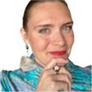 Je vous aide à progresser en français et à développer vos capacités avec bienveillance et en m'adaptant à vos besoins.