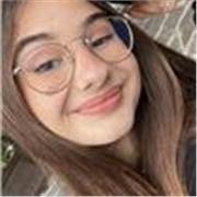 Studentessa di lingue al liceo linguistico, impartisco lezione a studenti di medie e elementari