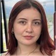 Profesora de inglés que imparte clases para niños de forma particular y personalizada