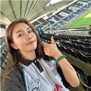 I was born in Chengdu, China and lived there for 30 years. I have 7 years of teaching experince, including adults and children, and a Chinese teacher qualification acknowledged by the Chinese government. Also, I have taught ielts and GMAT as second langua