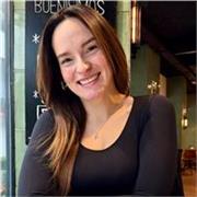 I’m a professional singer, vocal coach, and voice artist with international experience and my lessons are aimed at all levels.