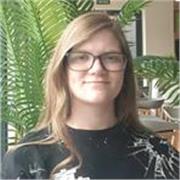 Profesora de Educación Infantil que le apasiona enseñar.