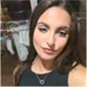 Estudiante de traducción e interpretación de inglés y francés en la universidad de Granada. En posesión del título Advanced (C1) de Cambridge.