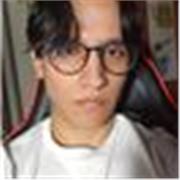 Licenciado em história e pós graduado em filosofia, com experiência wm ministrar aulas