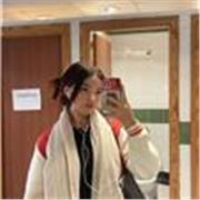 Profesora de francés para niños, adolescentes y adultos de todos los niveles. 