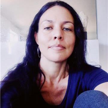 Professeur de danse pluridisciplinaire experimentée