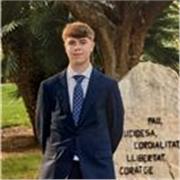 Alumno de ingeniería con experiencia dando clases. Paciente, imaginativo y productivo 