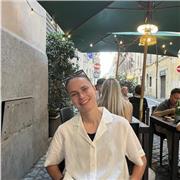 Étudiante en Master de Psychologie à Lille, je propose de donner des cours de soutien scolaire à divers niveaux !