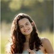 Profesora de Inglés con nivel nativo de Canadá. Apta para todas las edades.