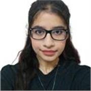 Joven con 5 años de experiencia con niños pequeños, haciendo deberes, manualidades, apoyo emocional y psicologico.