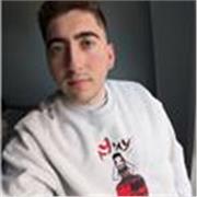 Hola 
soy una persona muy extrovertida, que se le da bien la gente y el comunicar.
Me encanta el arte y me he podido especializarme en varios puntos, como: Diseño grafico, arte contemporáneo y pintura. 
