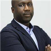 I am bilingual French-English professional in customer support. My lessons are aimed to people leaning French