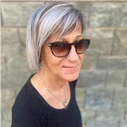 docente di lettere, di Modena, impartisco lezioni a casa mia, sia per lo studio che per la composizione scritta