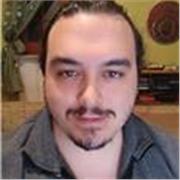 Ciao! Sono disponibile per aiutarti con la lingua Inglese