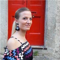 Laureata in lingue e letterature straniere offro maturata esperienza nel campo di aiuto compiti / lezioni private / ripetizioni