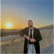 Laureato magistrale con il massimo dei voti in lingua cinese offre ripetizioni per tutto l’ambito relativo alla lingua, letteratura, cultura e storia