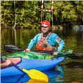 Sono un istruttore di canoa-kayak. offro lezioni per principianti e per chi vuole certificarsi. insegno nella provincia di latina