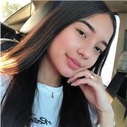 Estudiante de enfermería, con buena comunicación en el idioma inglés y español