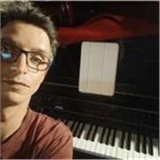 Insegnante di Musica: pianoforte, canto, composizione