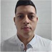 Instructor o entrenador de entrenamiento personalizado