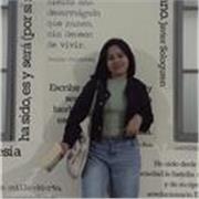 Profesora de inglés imparte clases particulares a niños de todas las edades