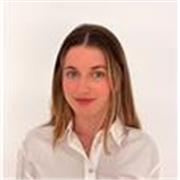 Profesora de francés imparte clases a alumnos de Infantil, Primaria, ESO y Bachillerato