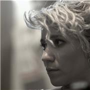 Profesora de Artes Visuales para todas las edades.