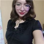 Tutora de confianza, con nivel C1 de inglés y una buena capacidad de enseñar. Busco estudiantes comprometidos con la asignatura
