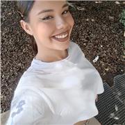 Muy buenas ! Mi nombre es Alba y tengo 19 años. Actualmente estoy cursando el grado de química en la universidad. Imparto clases de química hasta nivel de 2° de bachillerato. Además, hace dos años terminé el grado profesional en el Conservatorio en la esp