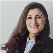 IT-Systemadministrator bietet verständlichen Unterricht in IT-Sicherheit und Support