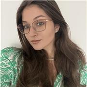 Lezioni di matematica per tutti! 
Potrei insegnare a Parma / Padova / online. 
Sono una studentessa di medicina di 5 anno che ha sempre amato la matematica.