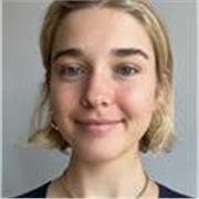 Professeure d’anglais bilingue pour étudiants français, expérimentée et pédagogique